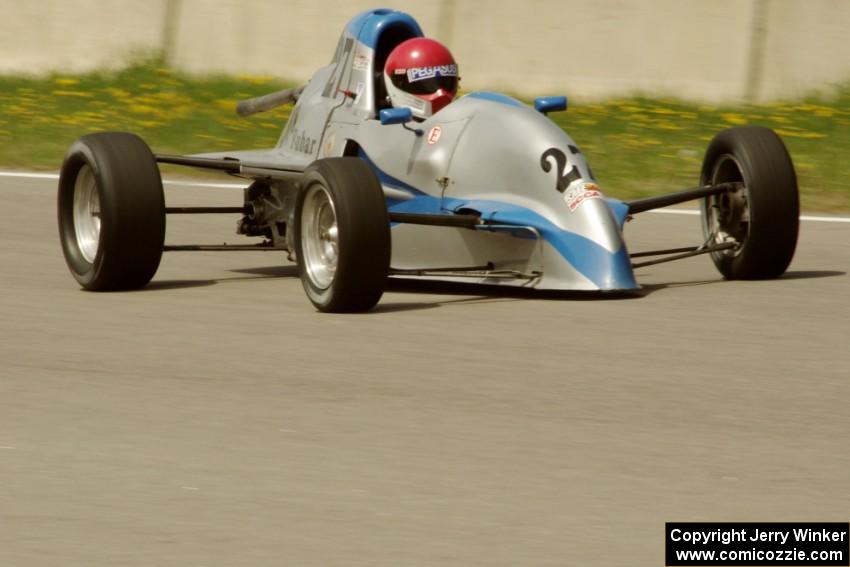 Tony Foster's Swift DB-1 Formula Ford