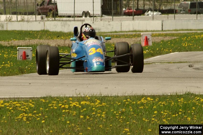 Bill Bergeron's Van Diemen RF90 Formula Ford