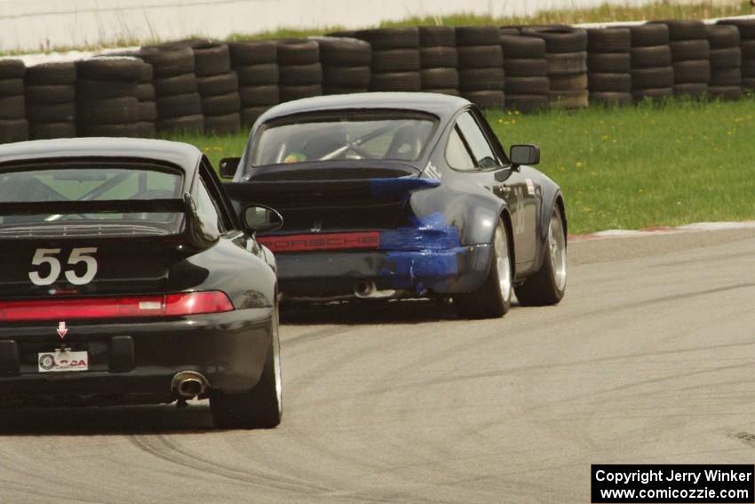 Craig Stephens' ITE-1 Porsche 911 leads Phil Magney's ITE-1 Porsche 993