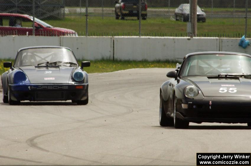 Phil Magney's ITE-1 Porsche 993 and Craig Stephens' ITE-1 Porsche 911