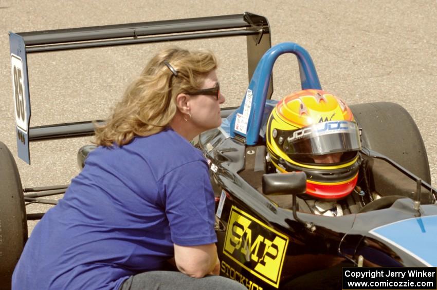 Chris Miller's Van Diemen RF06 Formula Continental on the pre-grid