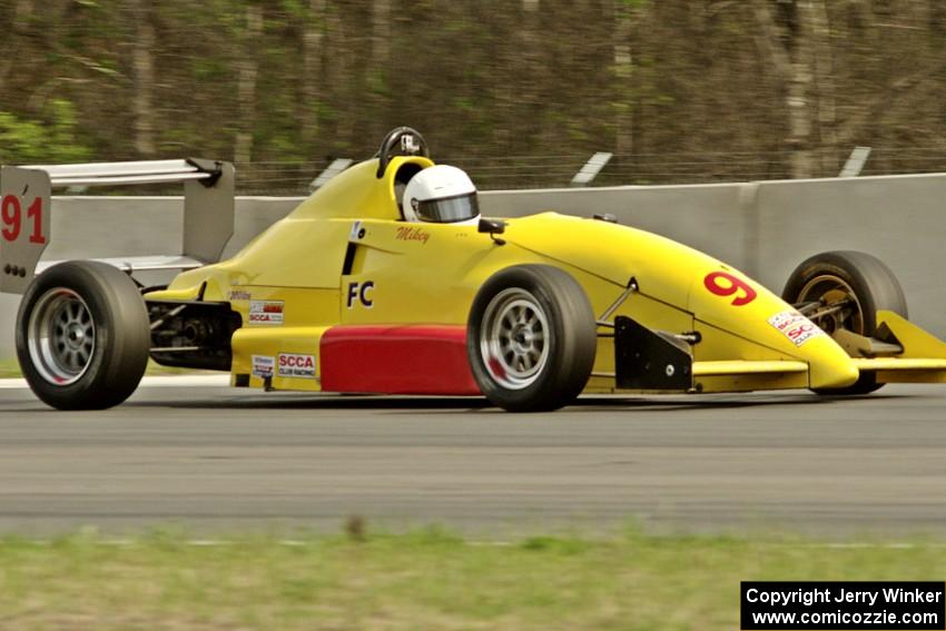 Mike Fowler's Van Diemen RF96 Formula Continental