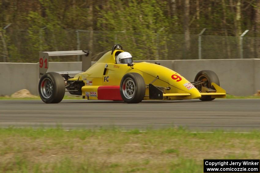 Mike Fowler's Van Diemen RF96 Formula Continental