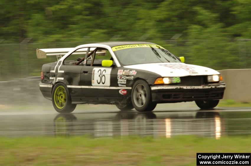 Ambitious But Rubbish Racing BMW 325