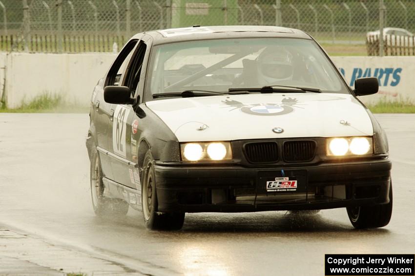 MKRacing BMW 328i