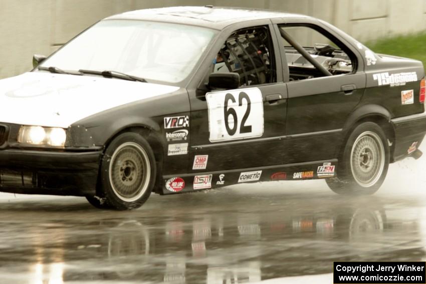 MKRacing BMW 328i