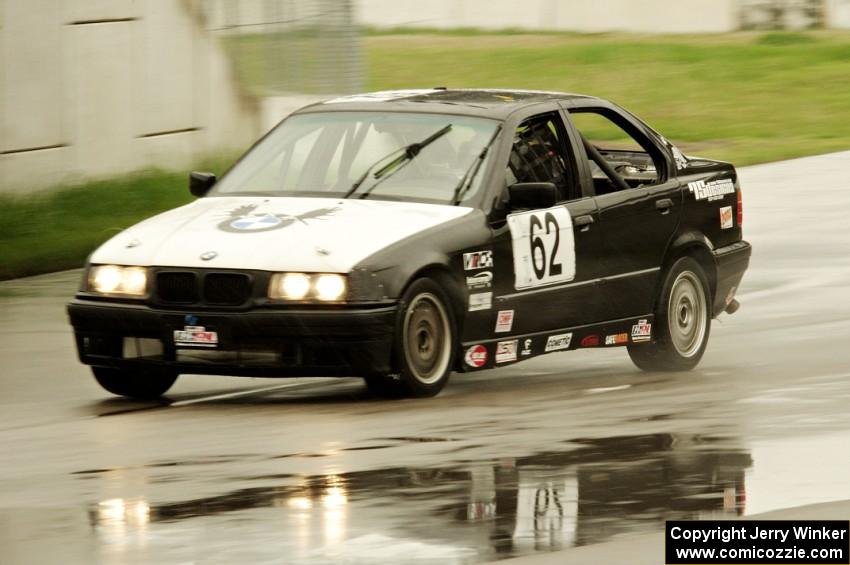 MKRacing BMW 328i