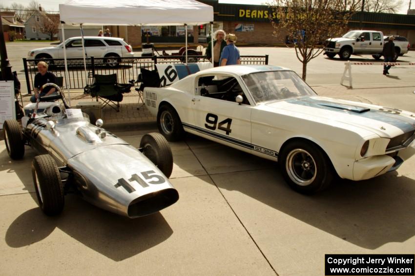 John Hertsgaard's Formula Junior Special and Brian Kennedy's Ford Shelby GT350