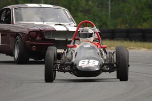 Jon Belanger's Autodynamics Mk. V Formula Vee and Richard Kurtz's Ford Mustang