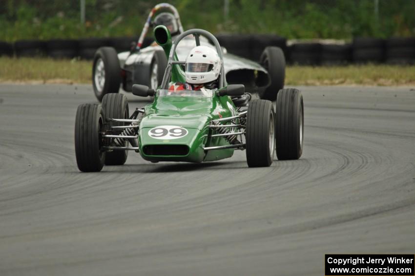 Jeff Ingebrigtson's Merlyn Mk. 24 Formula Ford and John Hertsgaard's Formula Junior Special