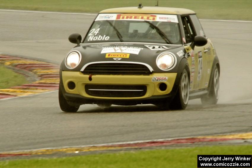 Tom Noble's MINI Cooper