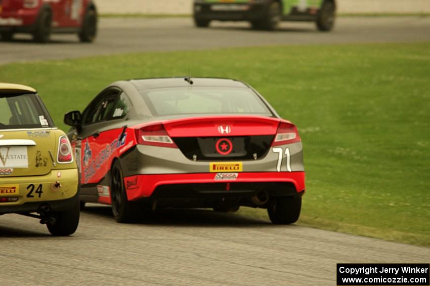 Michael DiMeo's Honda Civic Si passes Tom Noble's MINI Cooper