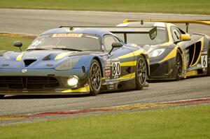 Dan Knox's SRT Viper GT3R and Robert Thorne's McLaren 12C GT3