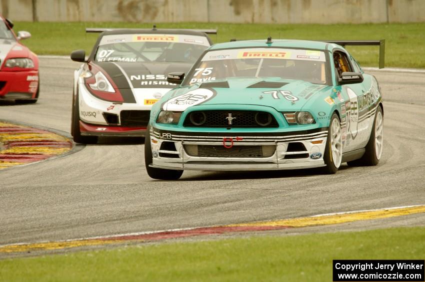 Erik Davis' Ford Mustang Boss 302S and Brian Kleeman's Nissan 370Z