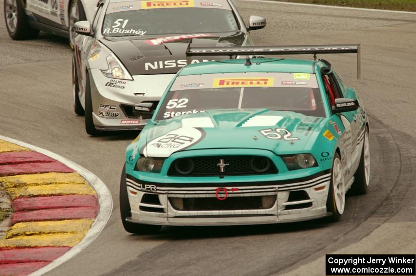 David Sterckx's Ford Mustang Boss 302S and Ric Bushey's Nissan 370Z