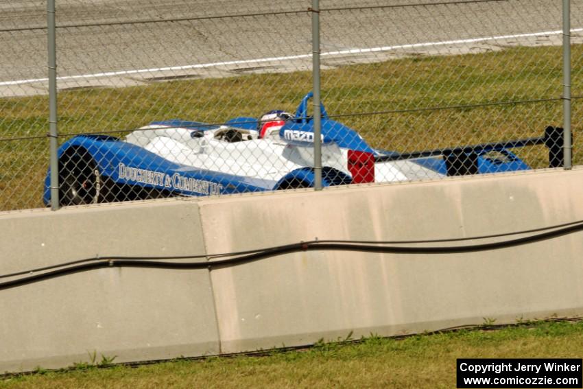 Gerry Kraut's Panoz Élan DP-02 comes to a stop at turn one.