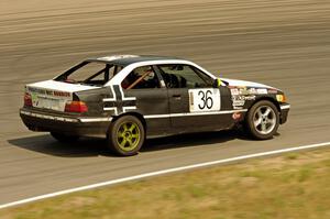 Ambitious But Rubbish Racing BMW 325