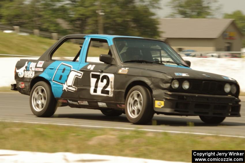 Nikki and Paris Racing BMW 325e