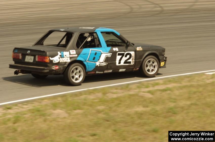 Nikki and Paris Racing BMW 325e