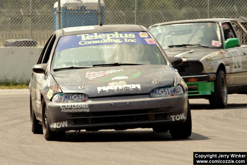 Mayhem Racing Honda Civic and 365Racing Tuna No Crust BMW 325i