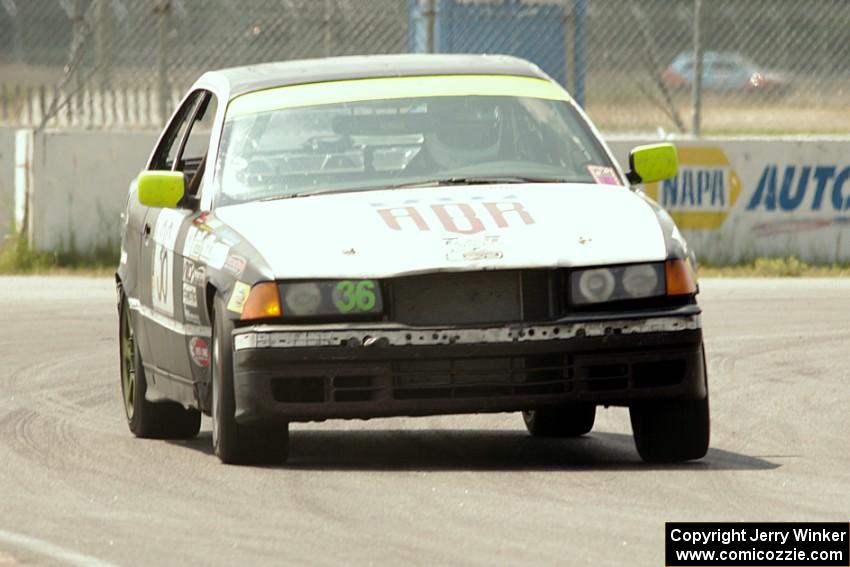 Ambitious But Rubbish Racing BMW 325