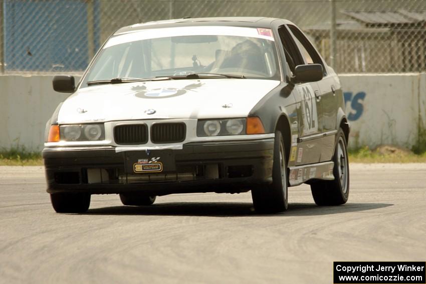 MKRacing BMW 328i