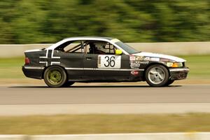 Ambitious But Rubbish Racing BMW 325