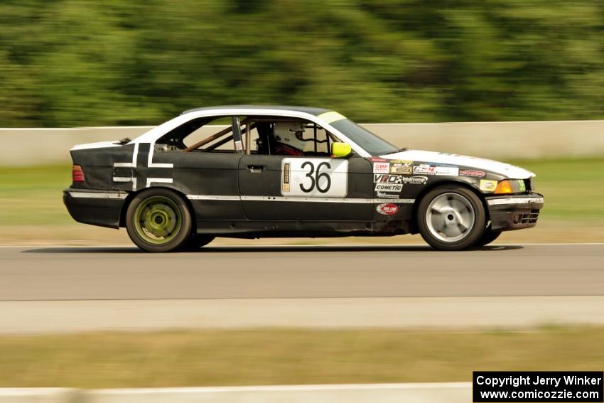 Ambitious But Rubbish Racing BMW 325