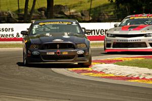 Jade Buford / Scott Maxwell Ford Mustang Boss 302R and Robin Liddell / Andrew Davis Chevy Camaro Z/28.R