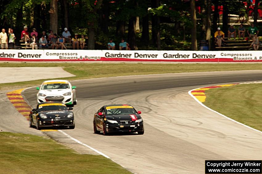 Chad Gilsinger / Michael Valiante Honda Civic, Remo Ruscitti / Adam Isman Porsche Cayman and Charles Espenlaub /Cameron Lawrence