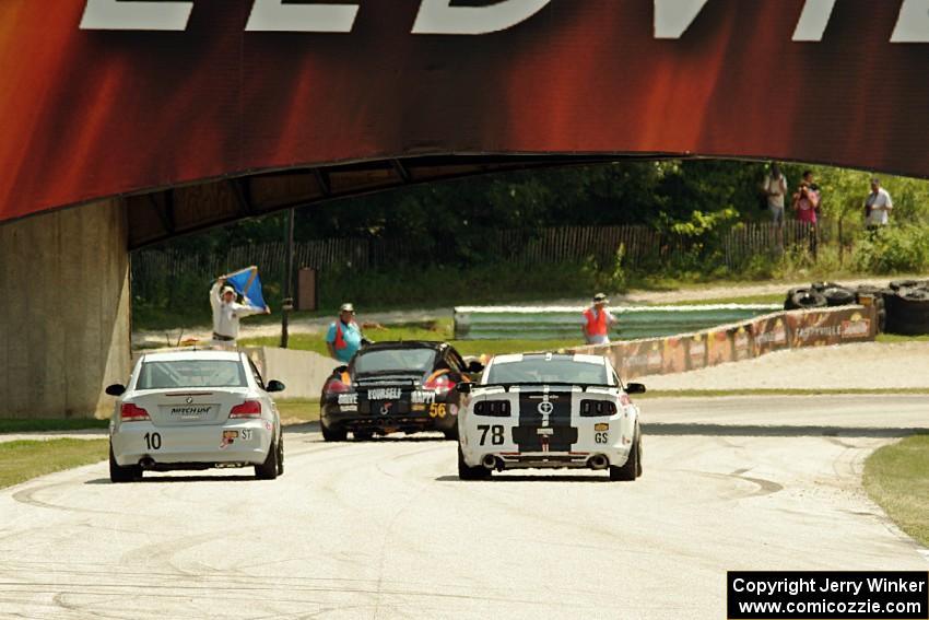 Jeff Mosing / Eric Foss Porsche Cayman, Dillon Machavern / Dylan Murcott BMW 128i and David Levine / Lucas Bize Ford Mustang