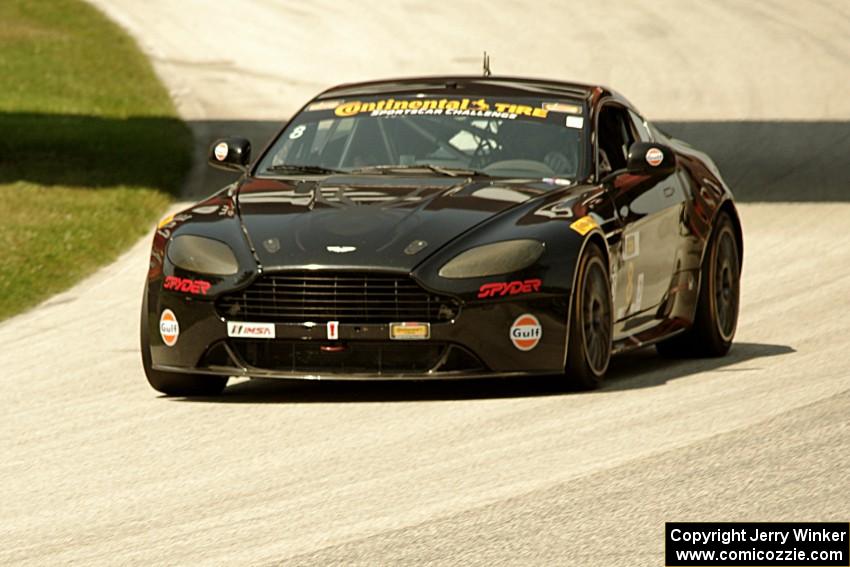 Anthony Mantella / Mark Wilkins Aston Martin Vantage