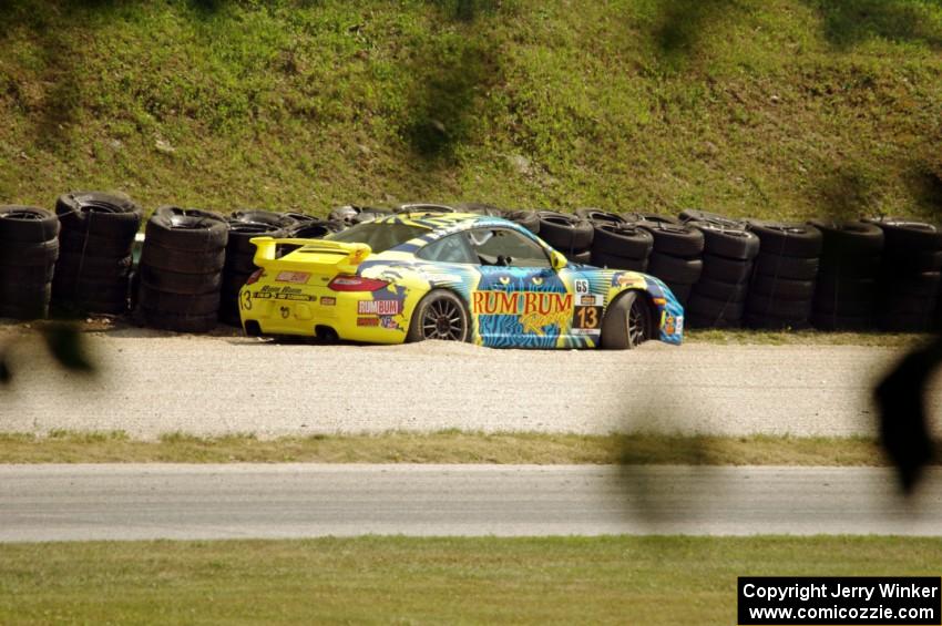 Matt Plumb / Nick Longhi Porsche 997 at the carousel after breaking the suspension.