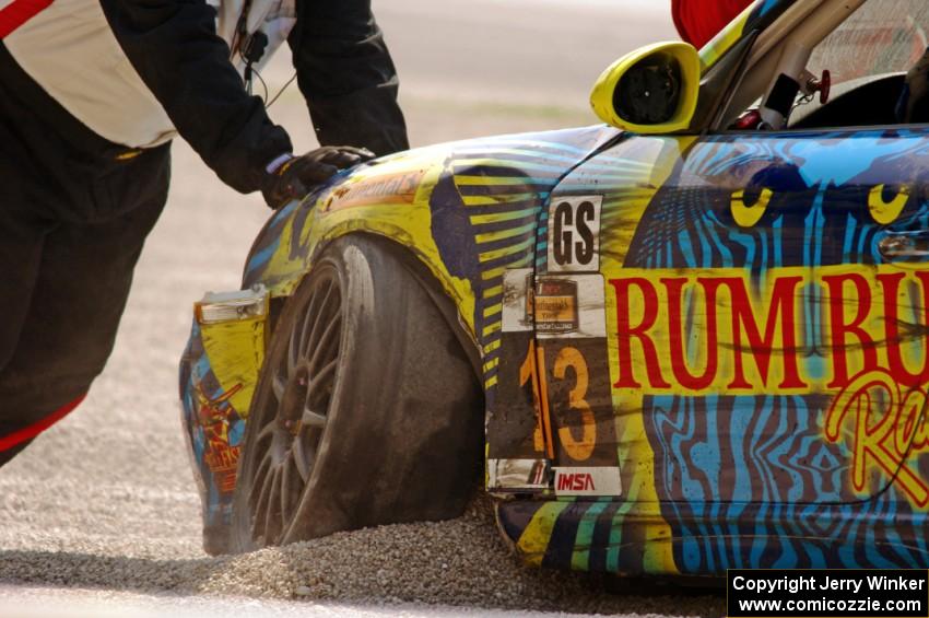 Matt Plumb / Nick Longhi Porsche 997 at the carousel after breaking the suspension.