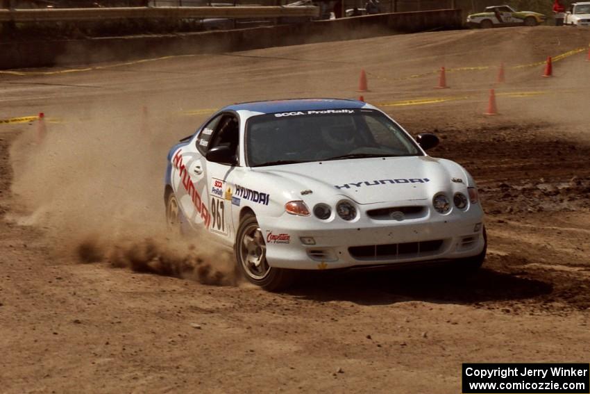 Larry Webster / J. Jon Wickens Hyundai Tiburon on SS8, Speedway Shennanigans.