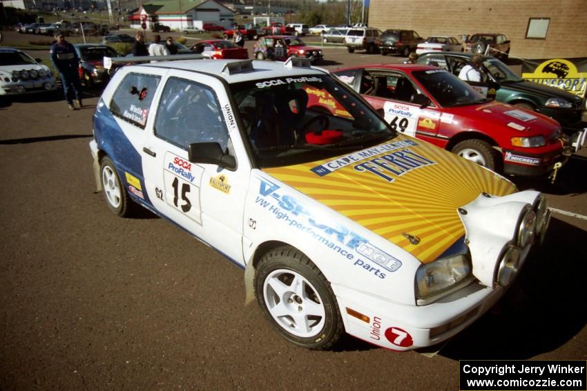 Brad Hawkins / Adrian Wintle VW GTI and Charles Sherrill / Mark Rea Honda CRX Si at parc expose.