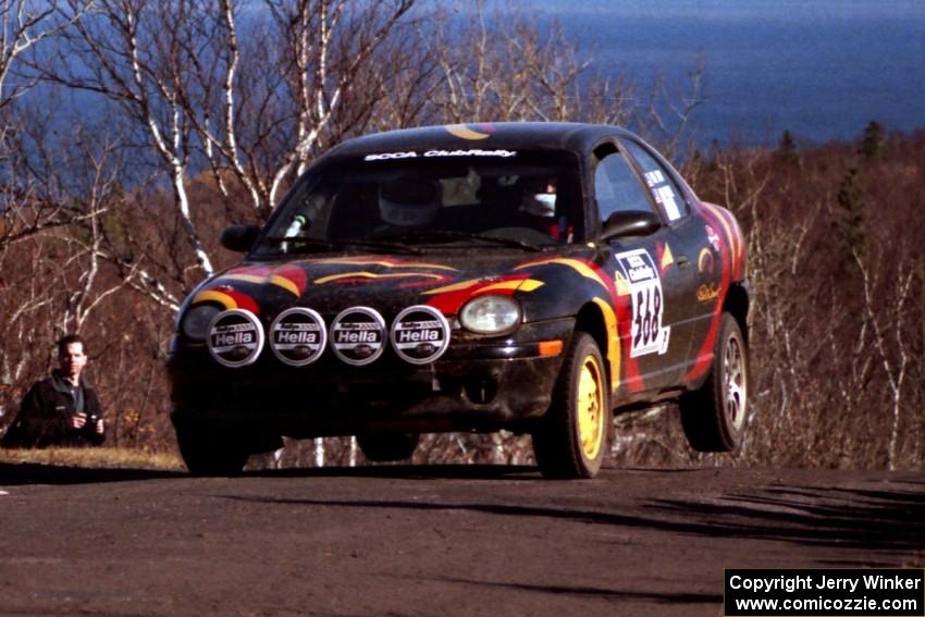 Phil Macy / John O'Neill Plymouth Neon ACR at the final yump on SS13, Brockway Mountain.