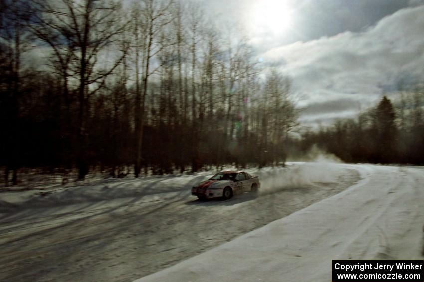 Bruce Perry / Phil Barnes Eagle Talon at speed on SS4, Avery Lake.