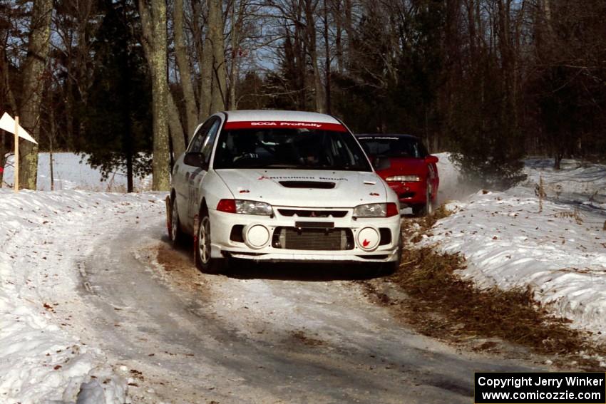 Tim Paterson / Scott Ferguson Mitsubishi Lancer Evo IV and Shane Mitchell / Paul Donnelly Eagle Talon on SS5.