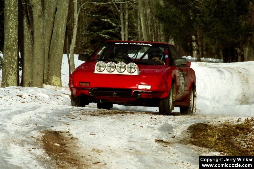 Phil Schmidt / Steve Irwin Toyota MR-2 sets up for the hairpin on SS5, Ranch II.