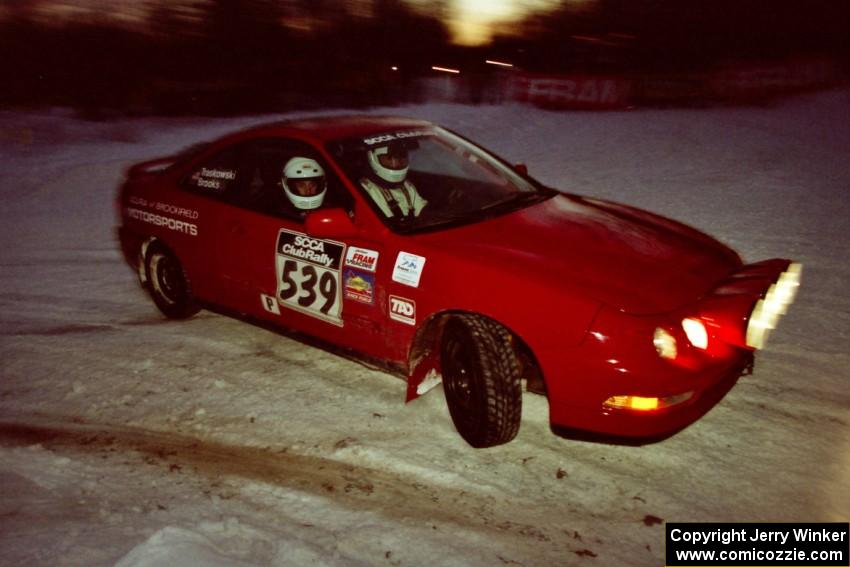 Ryan Brooks / Shanti Traskowski Acura Integra GS-R at the spectator corner on SS11, Hungry 5.