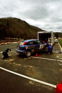 The Craig Peeper / Ian Bevan Ford Focus at service.