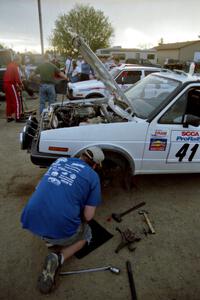 Eric Burmeister wrenches on the Art Burmeister / Rob Dupree VW GTI at service.