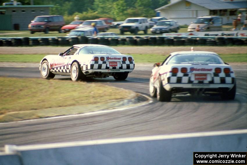 R.K. Smith's and Bill Cooper's Chevy Corvettes