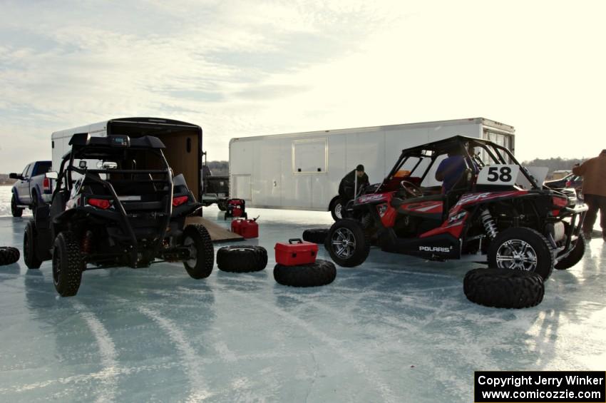 Two of the UTVs that compete in Time Attack between sprint races.