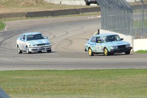 Fart-Hinder Racing SAAB 900S and Fart-Hinder Racing SAAB 9-3