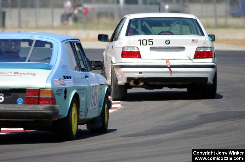 Team LMR BMW 325i and Fart-Hinder Racing SAAB 900S