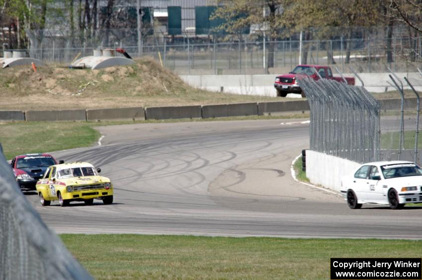 Team LMR BMW 325i, Richard Nixon Racing Opel Ascona and Left Shark Racing Hyundai Tiburon