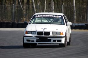 Team LMR BMW 325i