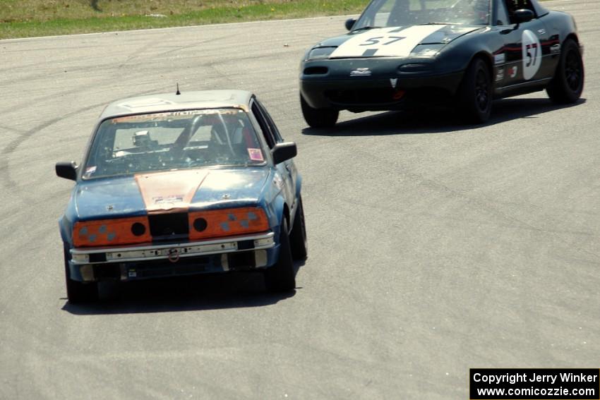 North Loop Motorsport BMW 325 and Transcendental Racing Mazda Miata